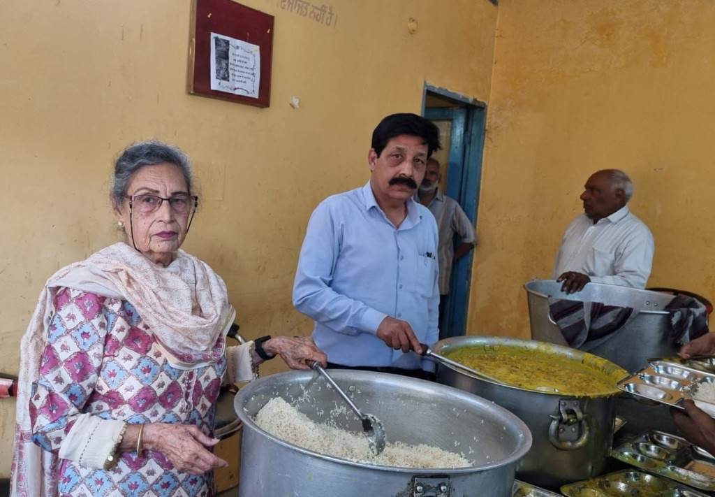 Kamlesh Sharma contributed 5000 rupees to Sanjhi Rasoi